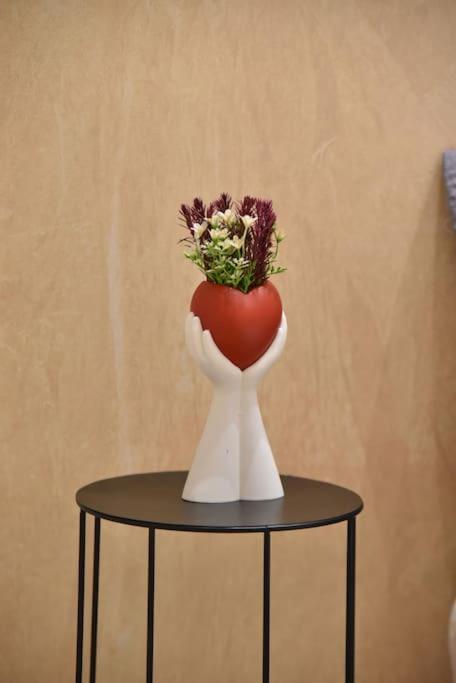 Tiny Treasure Apartment Athens Luaran gambar